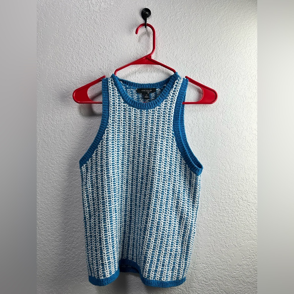 Ann Taylor Women’s  Teal and White Women's Sweater Vest MP NWT NC0234